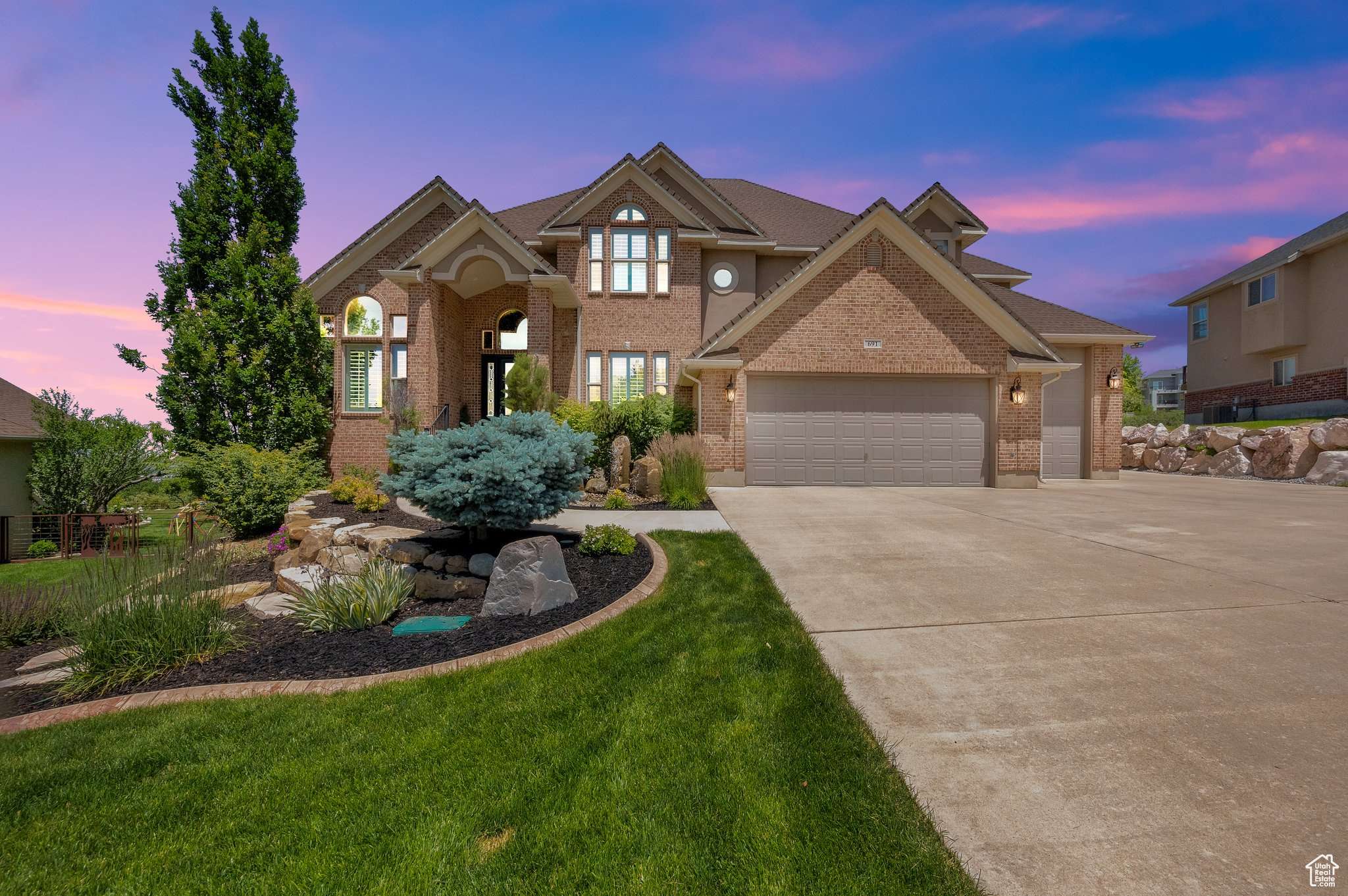 691 E 50 N, North Salt Lake, UT 84054