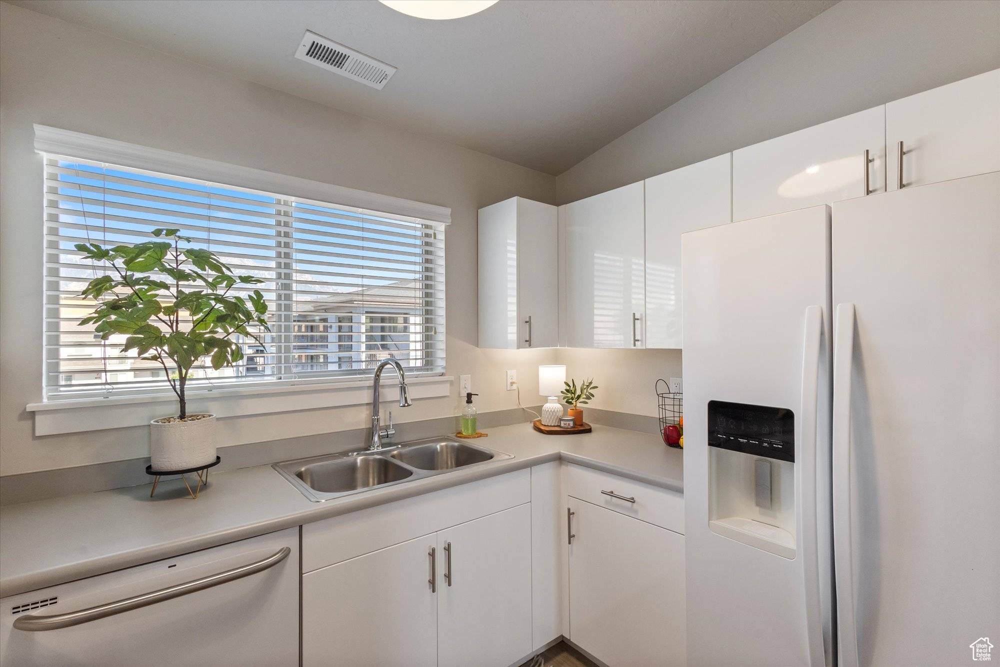 Orem, UT 84057,1026 N 1090 W #404