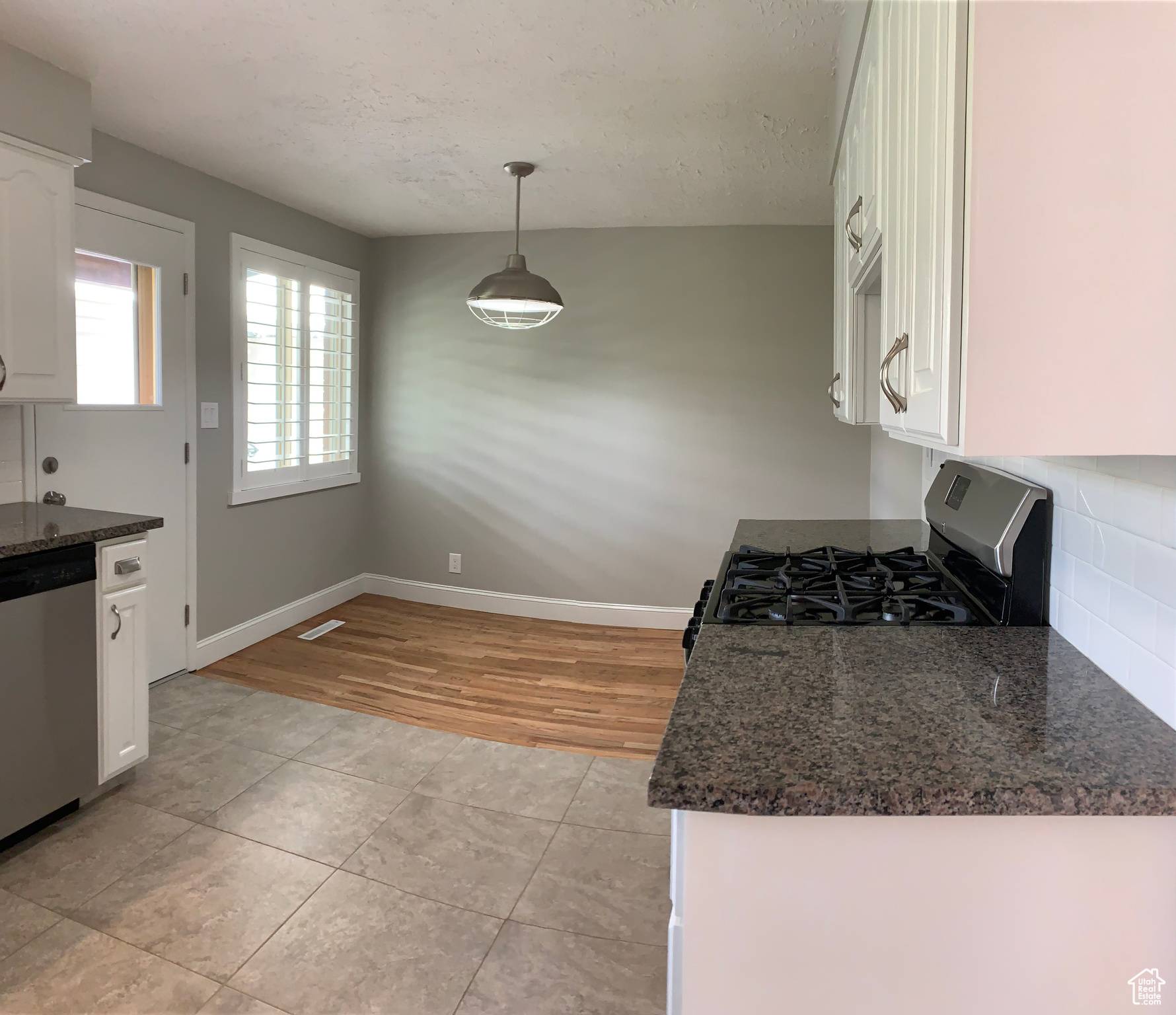 Kaysville, UT 84037,442 N 250 E