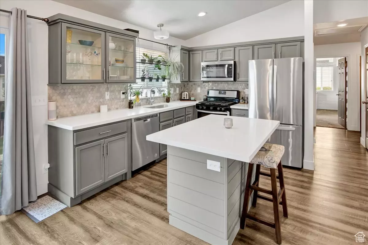 Layton, UT 84041,1459 N 285 E