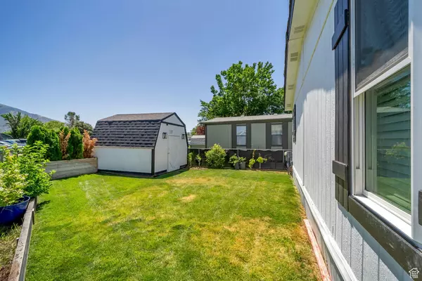 Sandy, UT 84070,11307 S CRESCENT PKWY #82