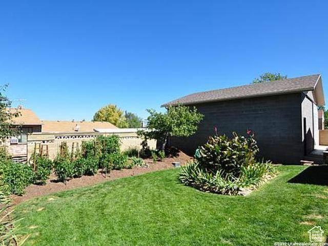 Magna, UT 84044,7336 W 3960 S