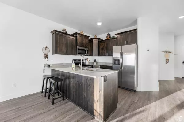 Tooele, UT 84074,826 N GLEN EAGLES CT