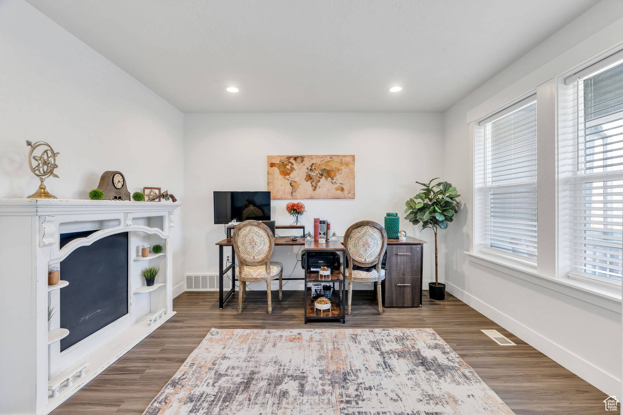 Eagle Mountain, UT 84005,395 E MT ELLEN ST
