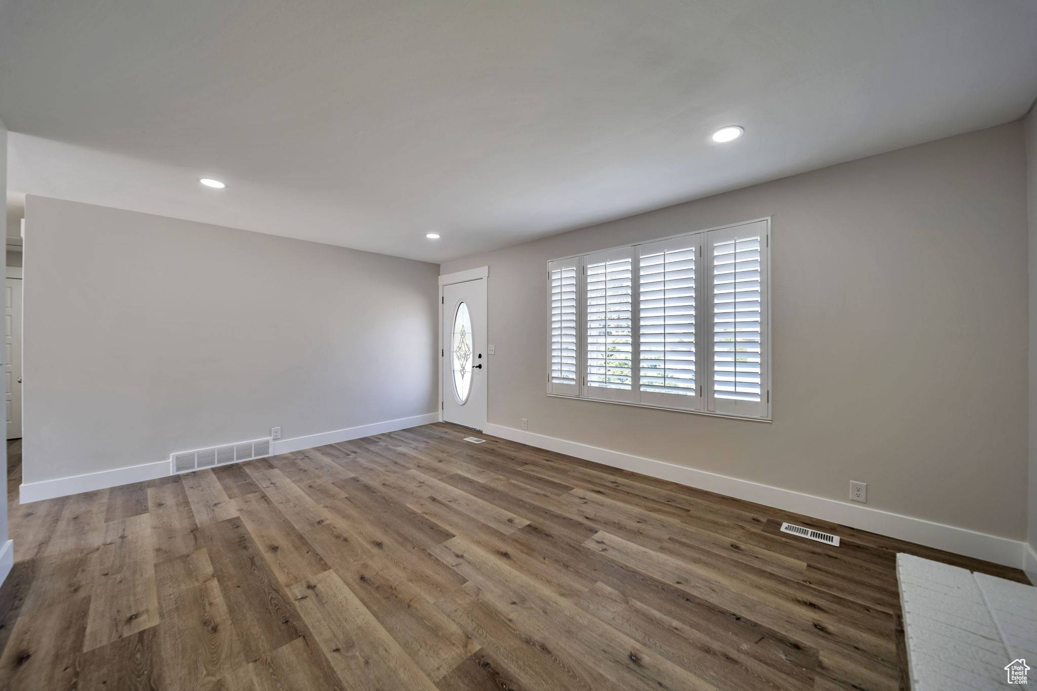 Taylorsville, UT 84129,5382 S SKEESWOOD CIR W