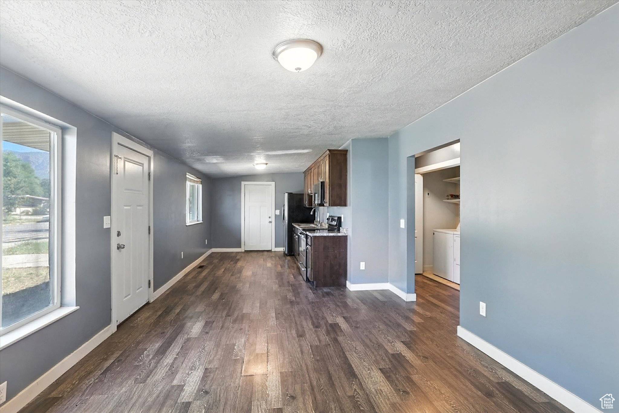 Ogden, UT 84404,917 E 925 N