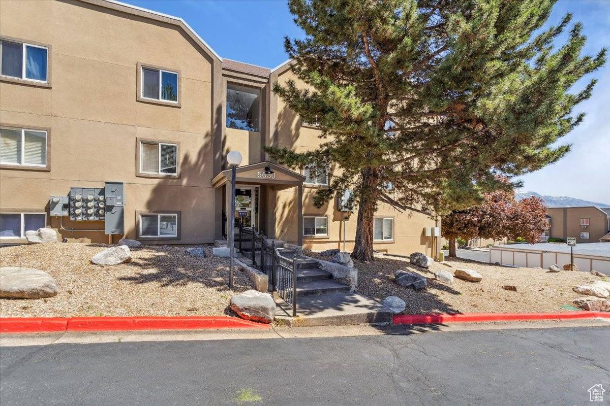 South Ogden, UT 84403,5630 S MEADOW LN E #175