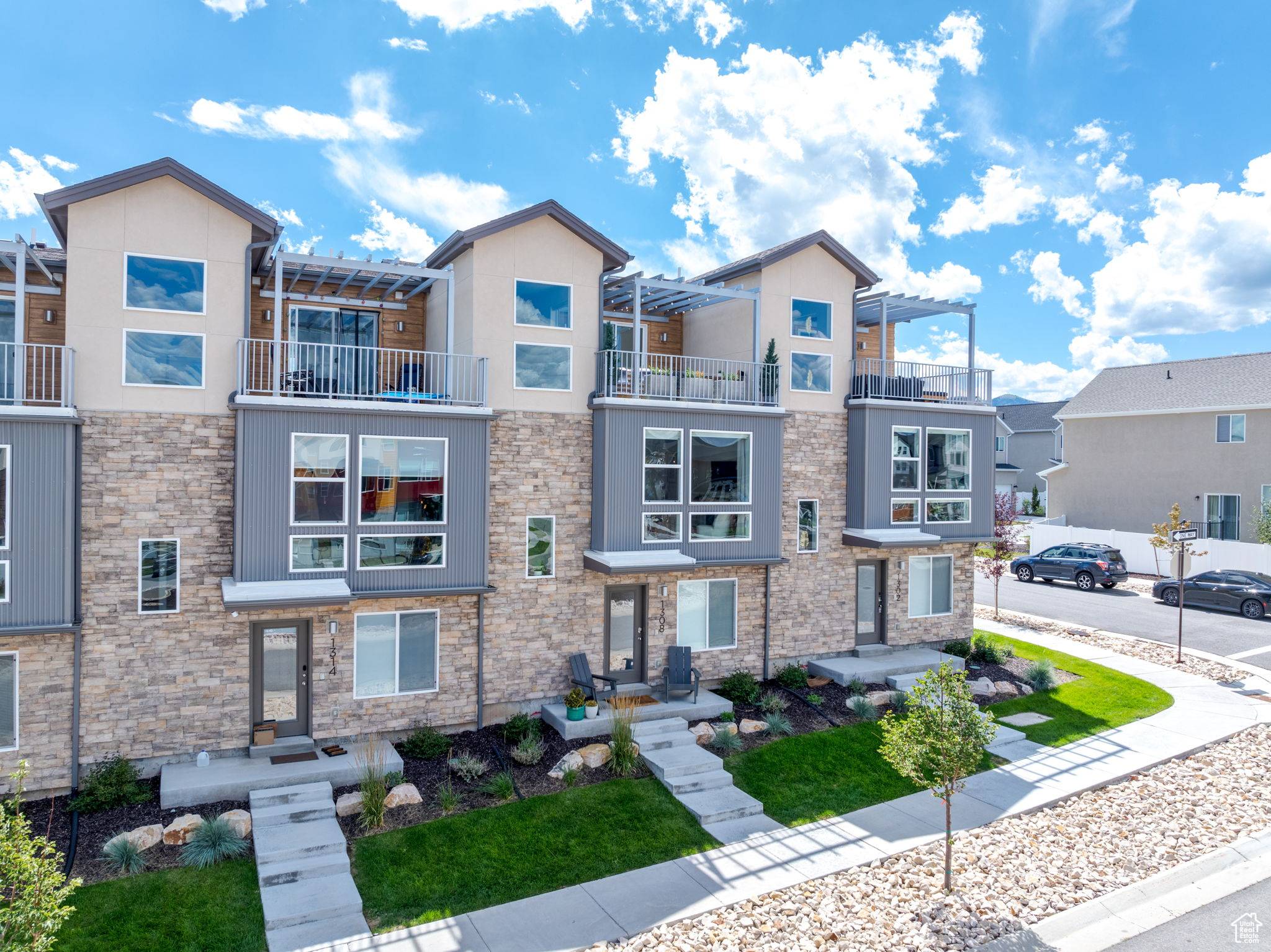 1308 VILLAGE GREEN TRL, Park City, UT 84098