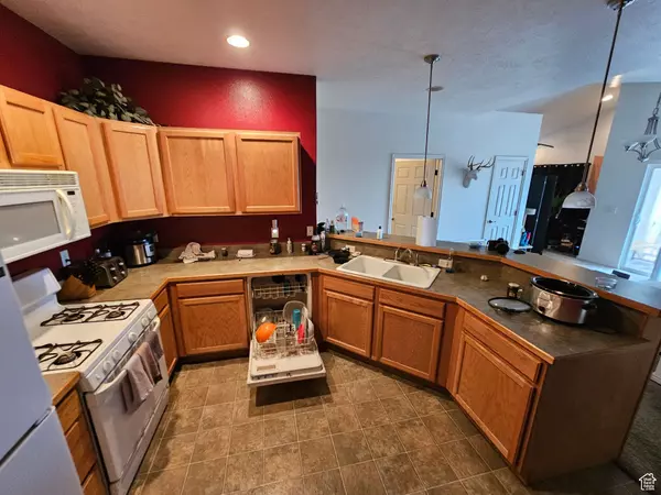 Provo, UT 84606,1208 S MEADOW FORK RD #2