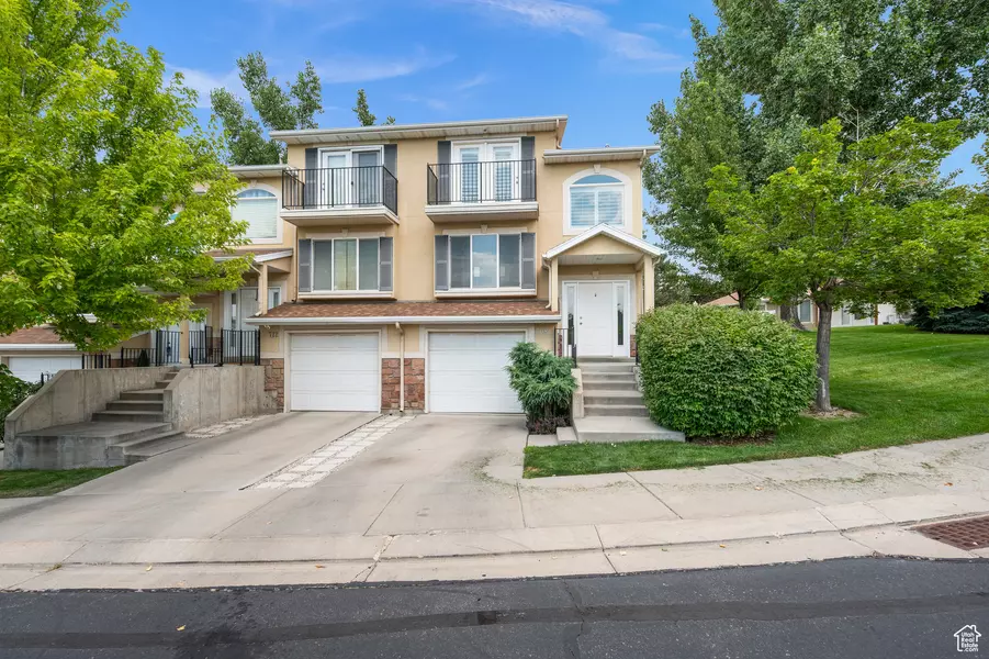 708 W VILLA RIDGE WAY #4, Sandy, UT 84070