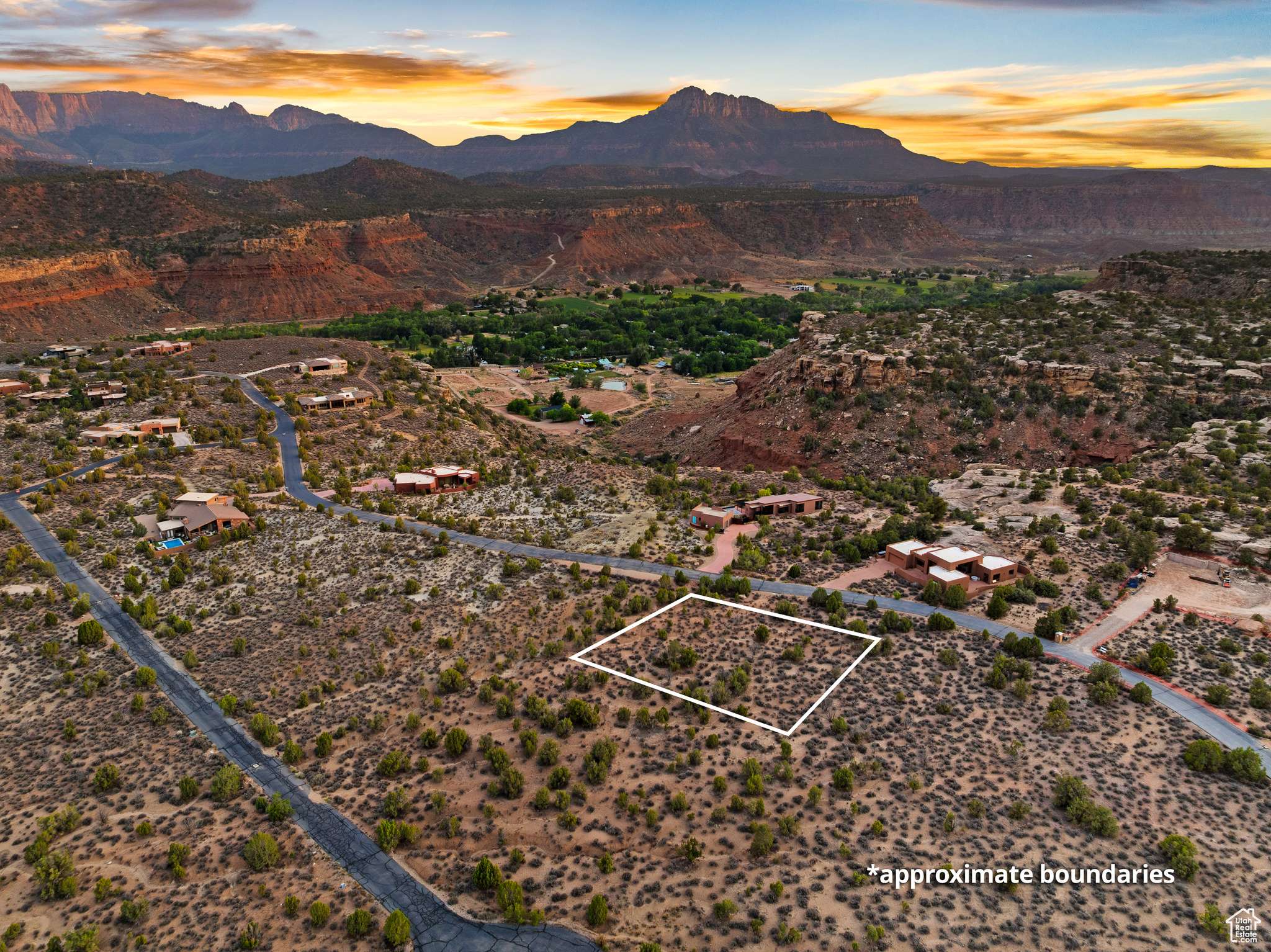 Springdale, UT 84767,2545 ANASAZI WAY #74