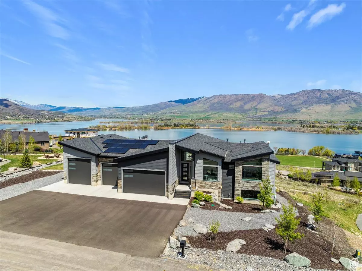 Huntsville, UT 84317,6260 E HAWKS LN