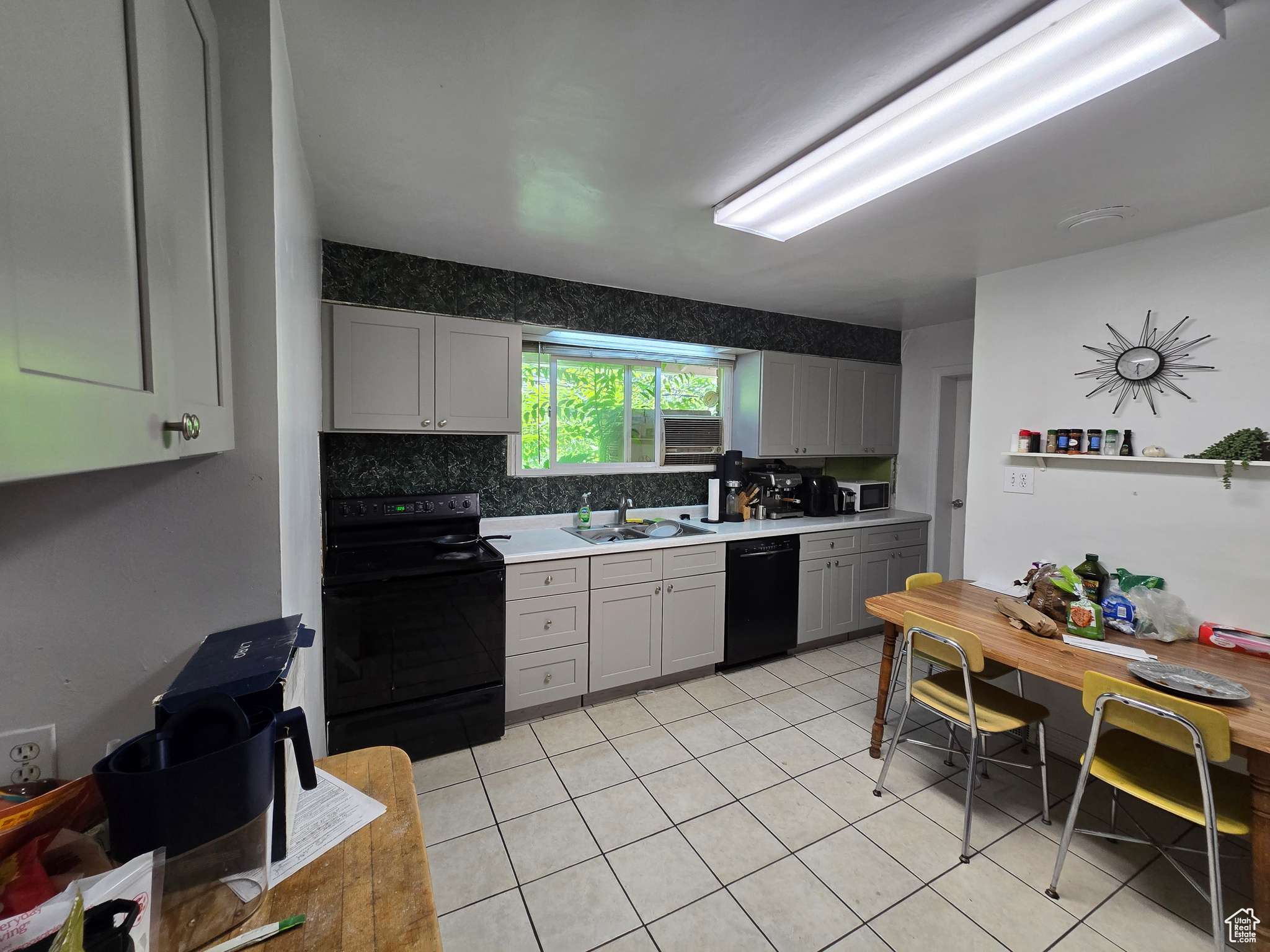Provo, UT 84606,379 E 500 N