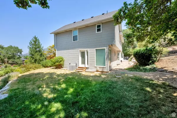 South Weber, UT 84405,8065 S 2525 E