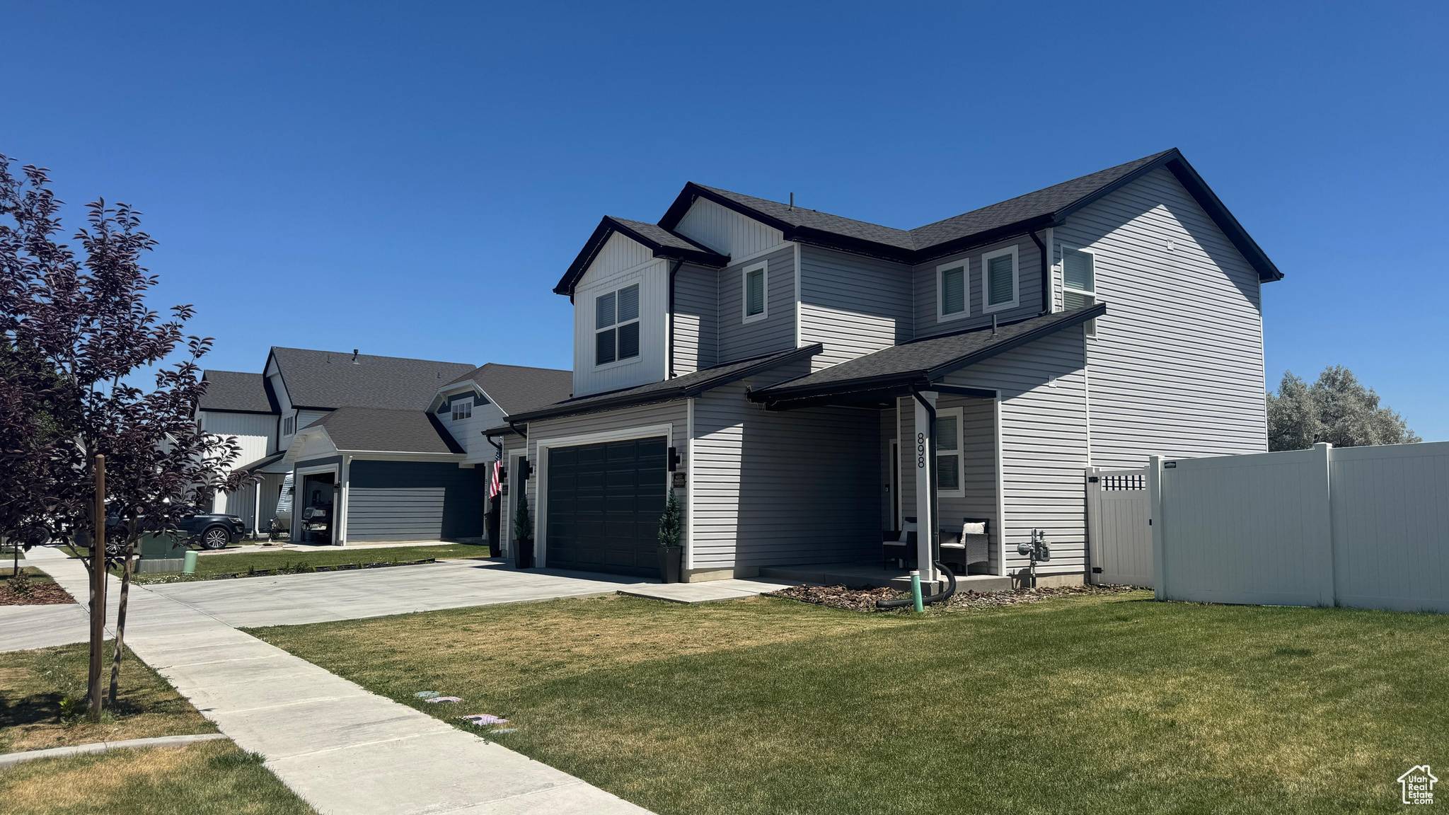 Tremonton, UT 84337,898 N 870 W #97