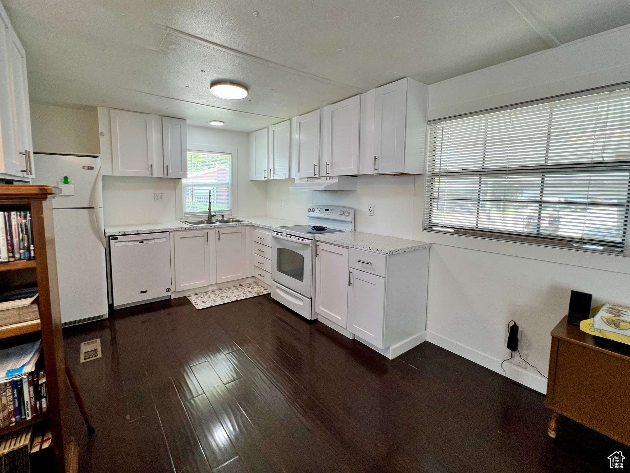 Murray, UT 84117,5028 S DEL RIO ST