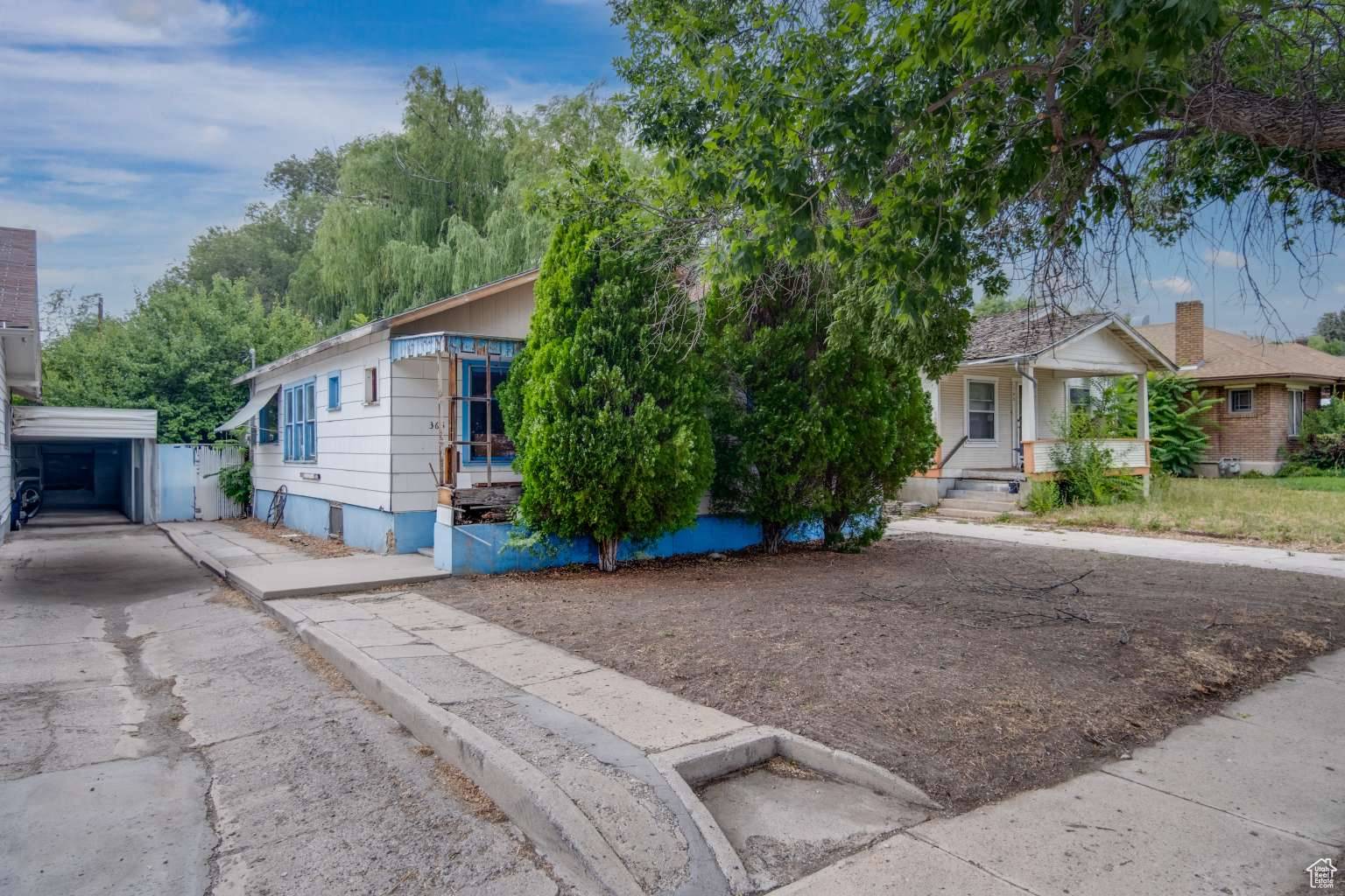 Price, UT 84501,365 N 200 E