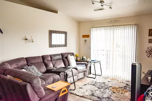 Saratoga Springs, UT 84045,2127 N MORNING STAR DR #B9