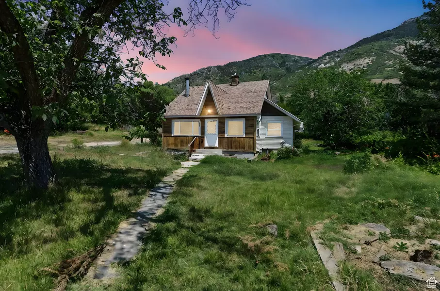 1734 N FRUITLAND DR E, Ogden, UT 84414
