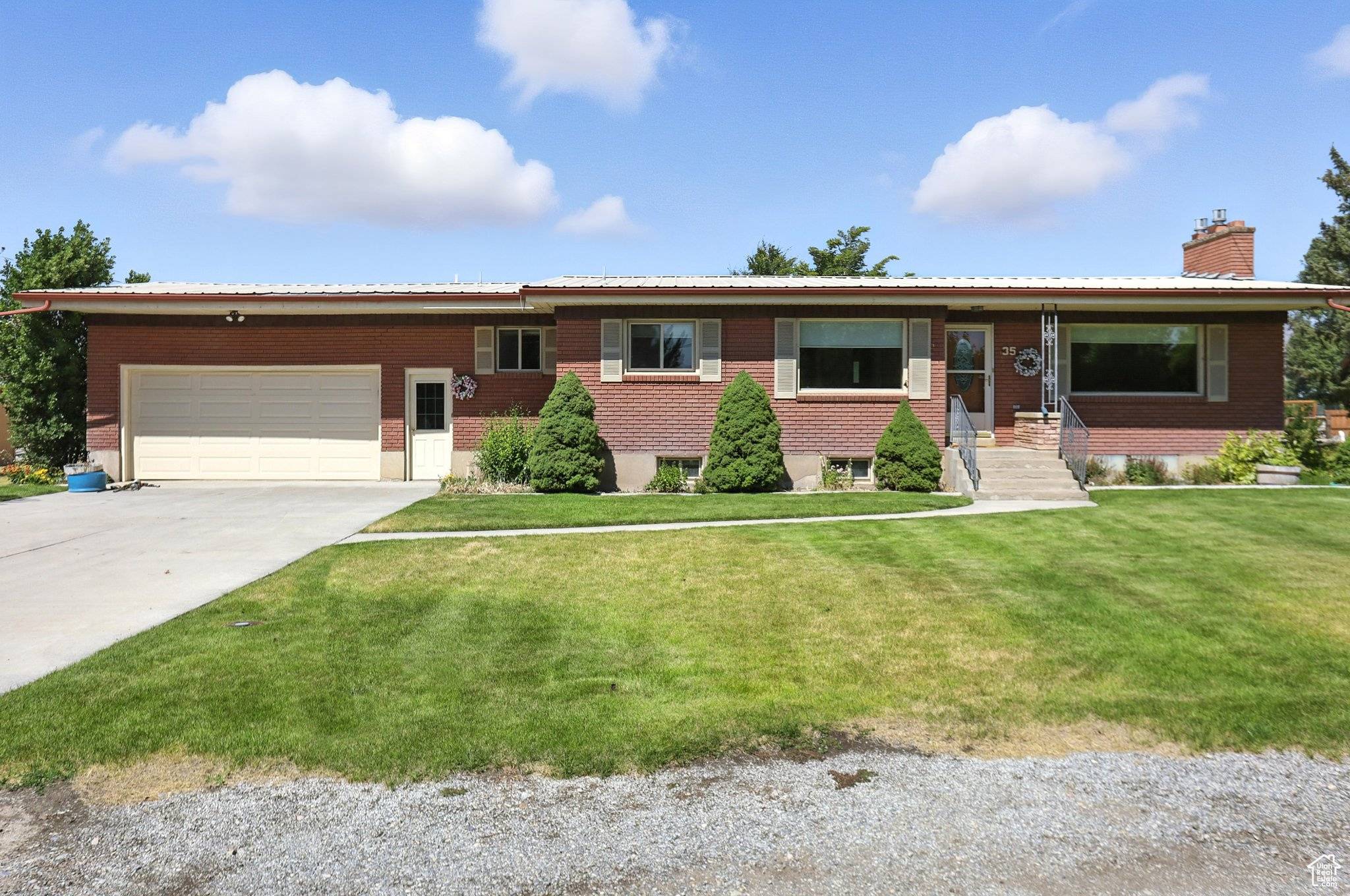 Newton, UT 84327,35 S 100 W