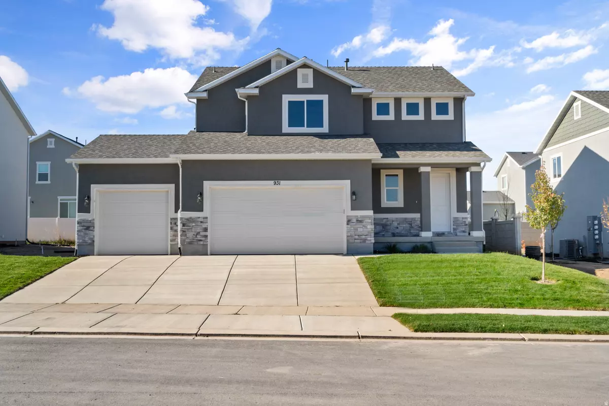 Santaquin, UT 84655,931 N 215 W