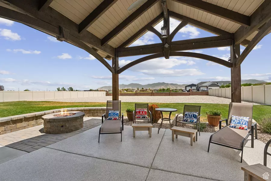 393 S ROADSTER LN, Grantsville, UT 84029