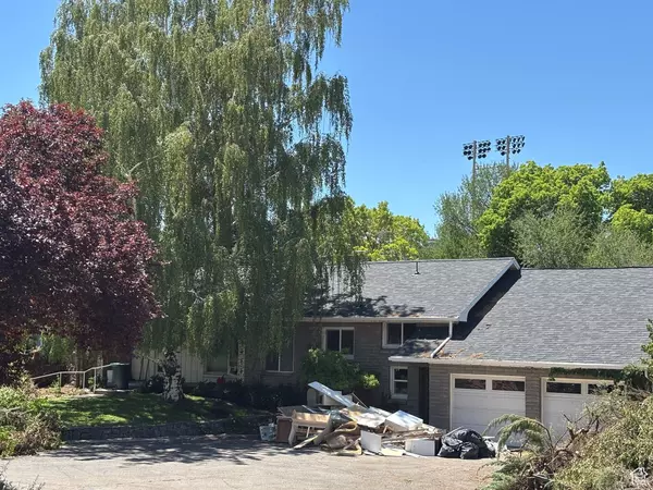 Provo, UT 84604,360 SUMAC LN