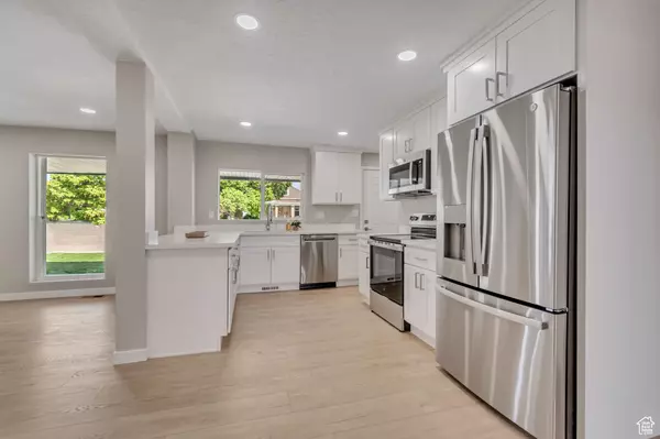 Lehi, UT 84043,705 N 400 E