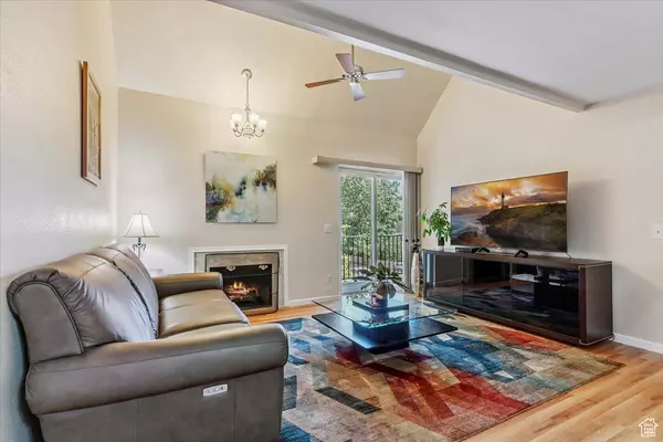 Salt Lake City, UT 84107,5328 S 570 E #APT. L
