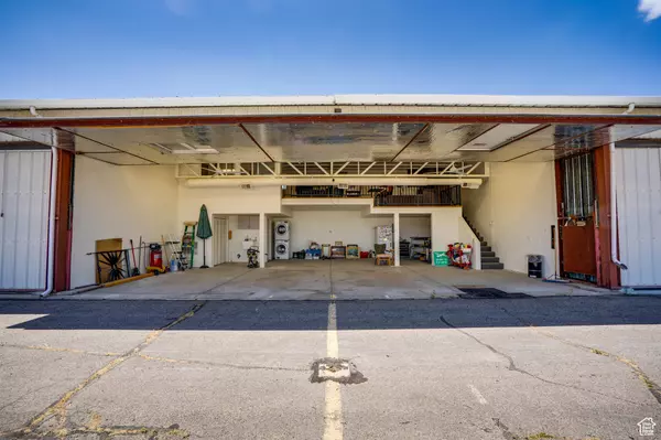 Woods Cross, UT 84087,1887 S 1800 W #C8