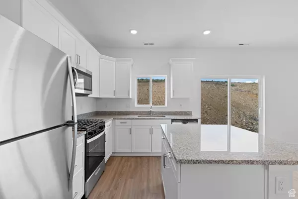 Eagle Mountain, UT 84005,7218 OQUIRRH RANCH PKWY N
