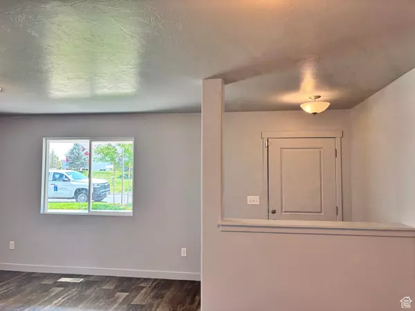 Saratoga Springs, UT 84045,92 E LEGACY PKWY