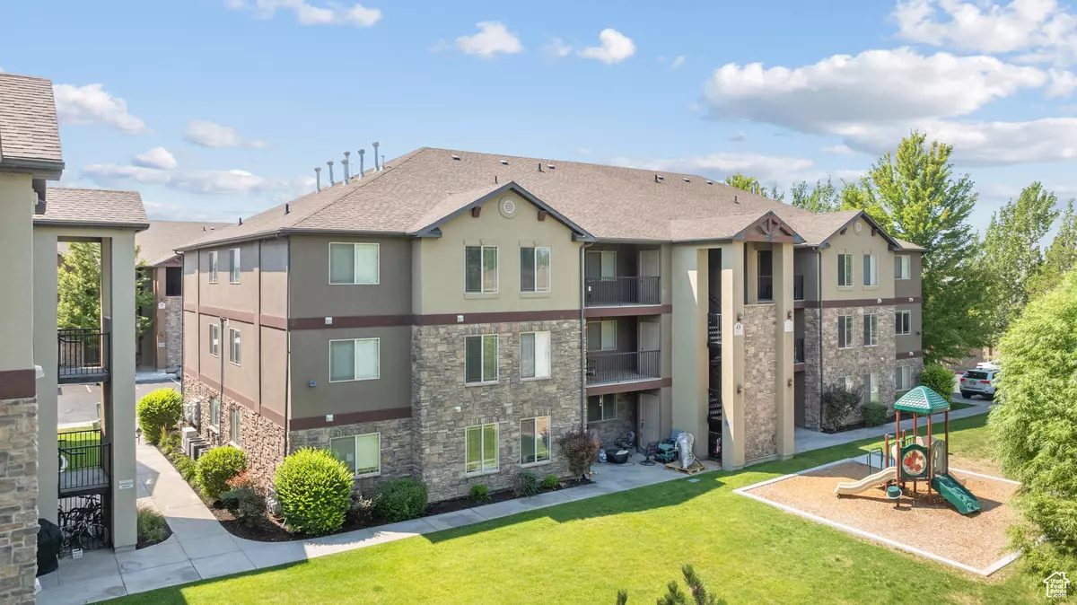 Pleasant Grove, UT 84062,956 W 580 S #124