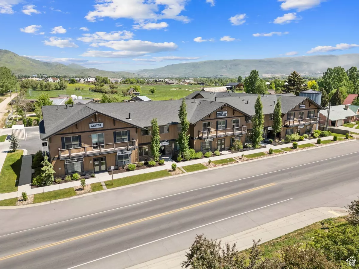Midway, UT 84049,695 E MAIN ST #R-206