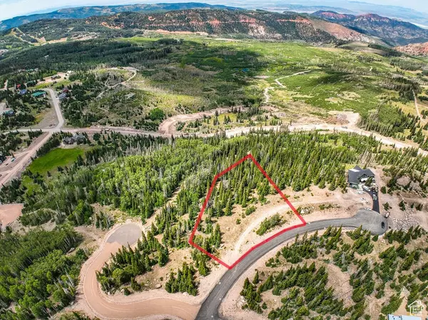 Brian Head, UT 84719,319 N HIGHLAND DR #57