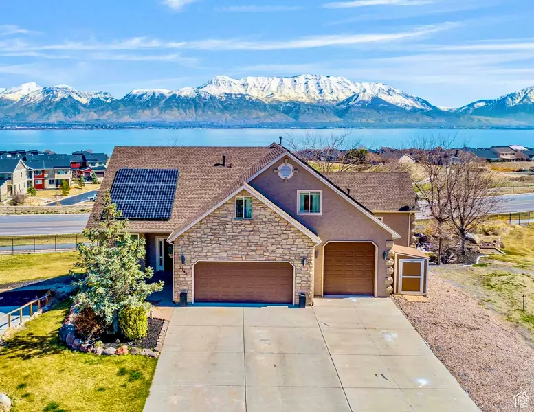 2392 S MAVERICK RD, Saratoga Springs, UT 84045