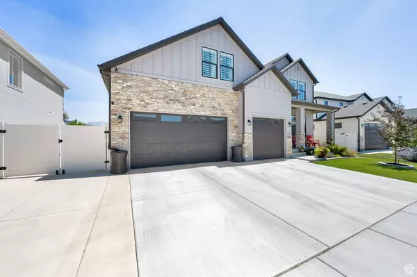 South Jordan, UT 84009,10931 S GLAMIS DUNE DR #913