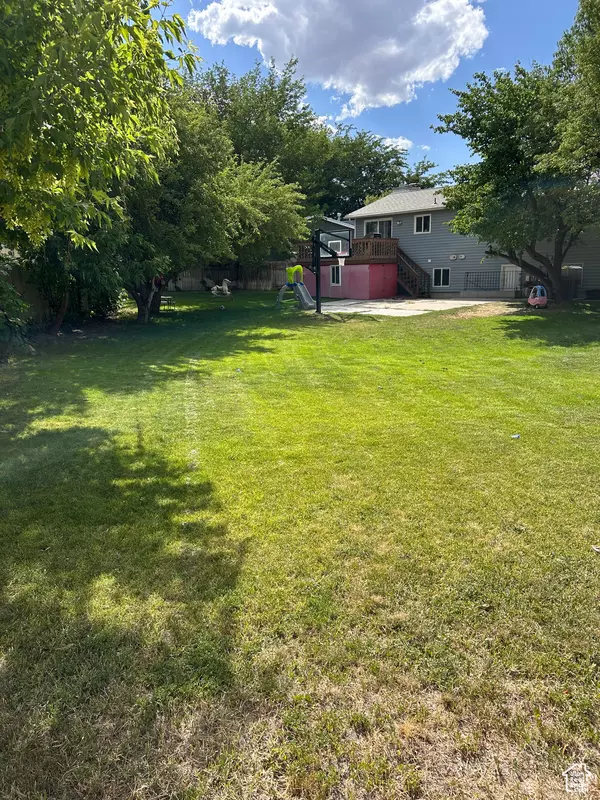 Taylorsville, UT 84129,3267 W BITTER ROOT CIR S