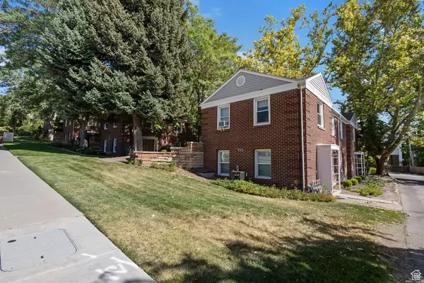 Salt Lake City, UT 84102,926 E 500 S #C