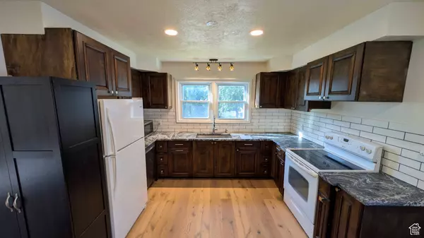 South Ogden, UT 84405,26 SYLVIA DR