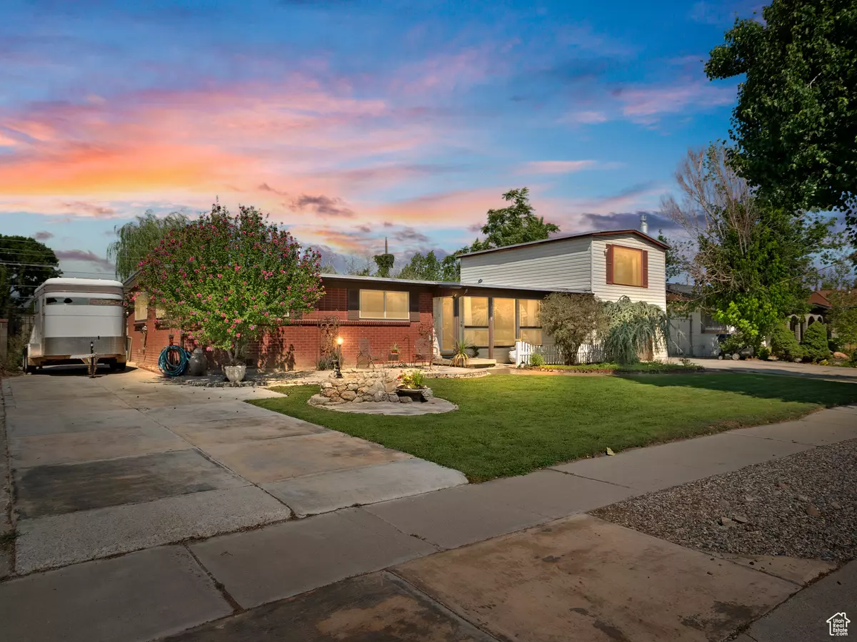 Taylorsville, UT 84129,4268 S MACKAY DR
