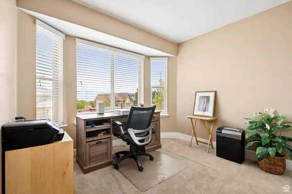 Saratoga Springs, UT 84045,217 W HONEYSUCKLE DR