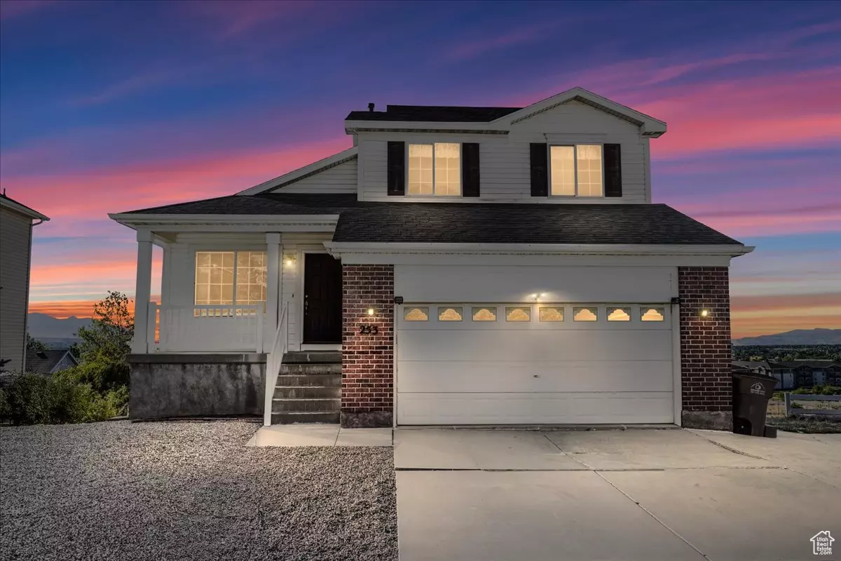 Draper, UT 84020,253 E WAYFIELD DR
