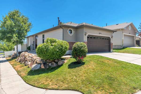 6771 S OAKSHADE CT W, West Jordan, UT 84081