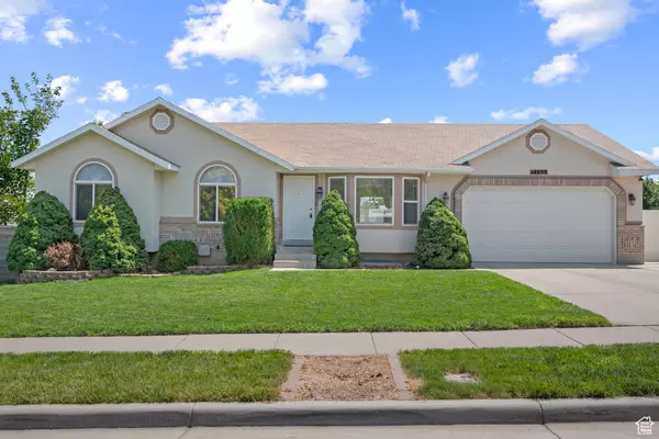 14053 S LOWE PEAK DR, Riverton, UT 84096