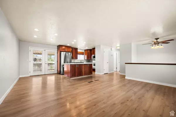 West Valley City, UT 84120,4703 W KATHLEEN AVE S
