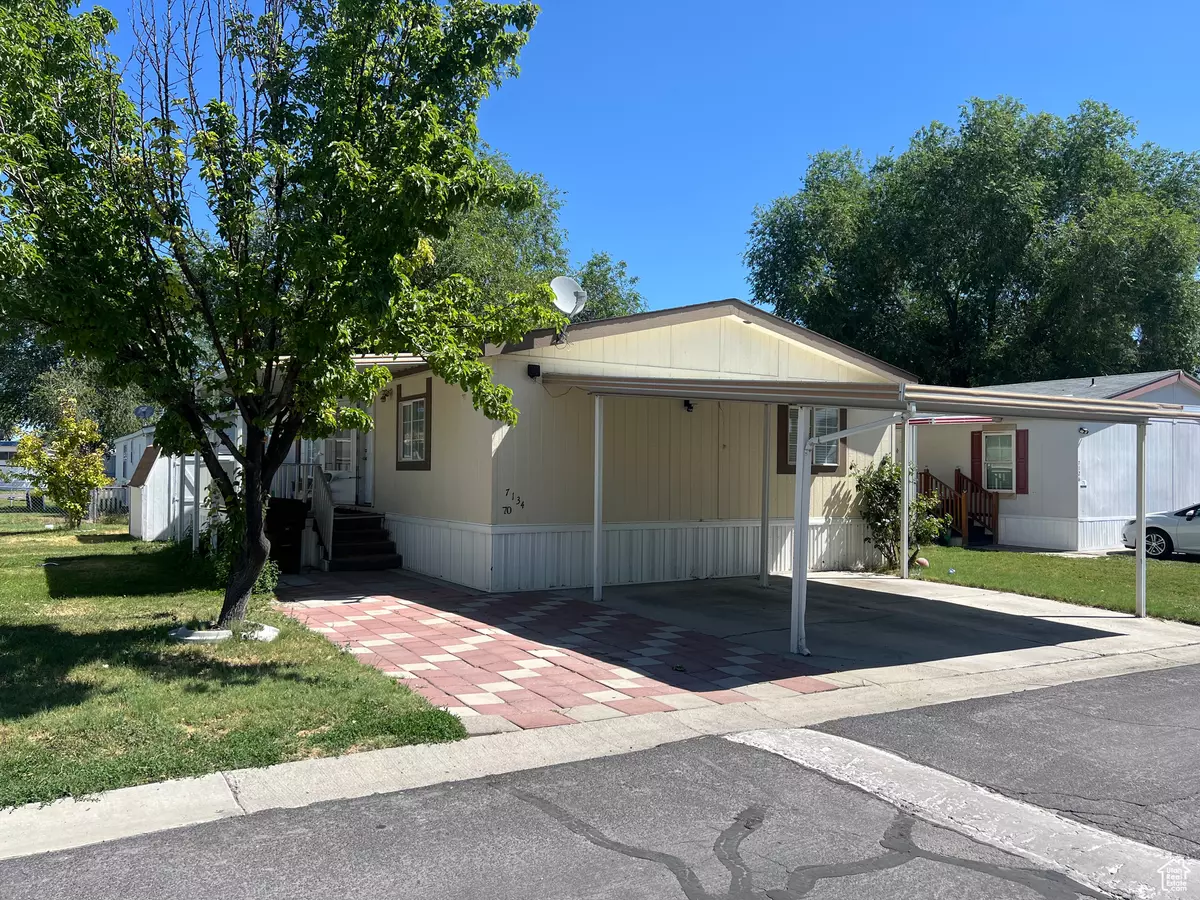 West Valley City, UT 84128,7134 W ARABIAN WAY S #70