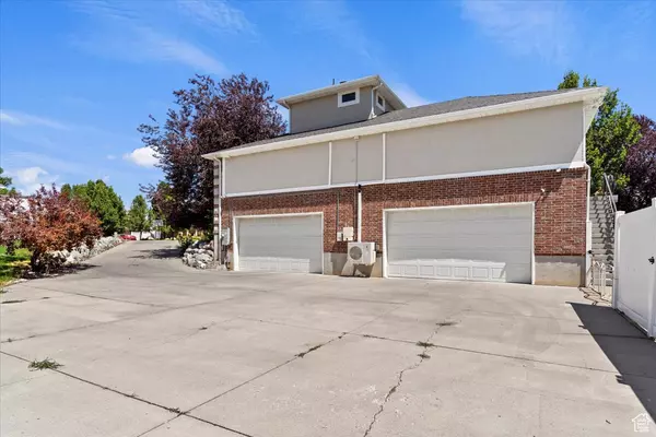 Syracuse, UT 84075,922 S 1760 W