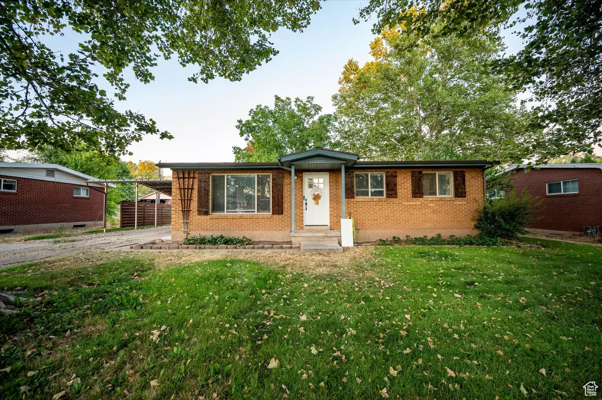 Layton, UT 84041,290 N COLONIAL AVE E