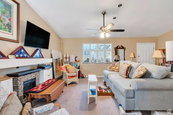 Eagle Mountain, UT 84013,18517 CARTER CIR